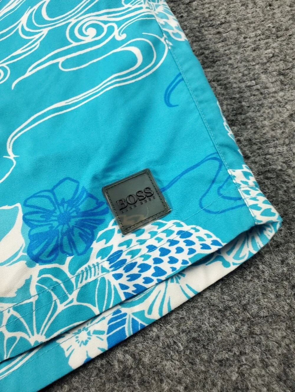 Hugo Boss Swim Trunks 2XL Floral Print Hawaiian Tropical Flowers Mesh Lined Blue